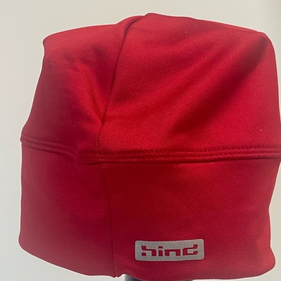 Hind Running Beanie Red Color Wicking 
Lightweight Layer Cap New Without Tags - Picture 5 of 7